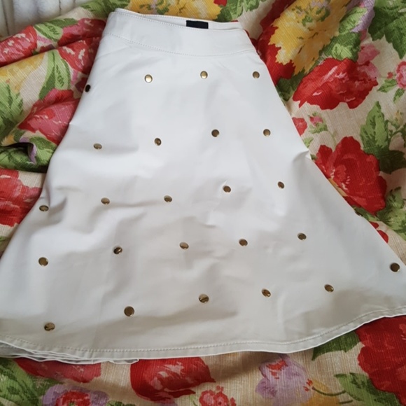 2 bebe. SKIRT soft very soft leather like material - Picture 2 of 6